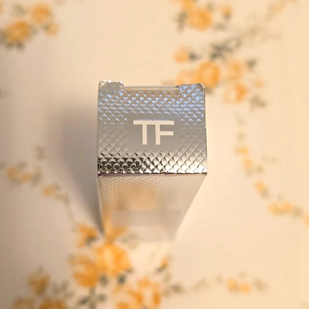 Tom Ford Soleil Neige - NEW